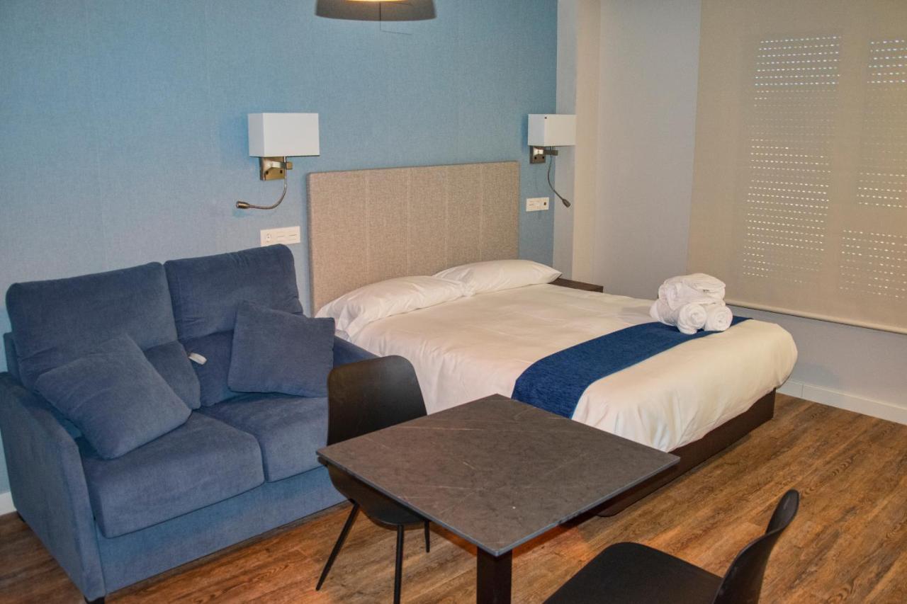 Aparthotel Essenzia De Castilla อารันดา เด ดวยโร ภายนอก รูปภาพ
