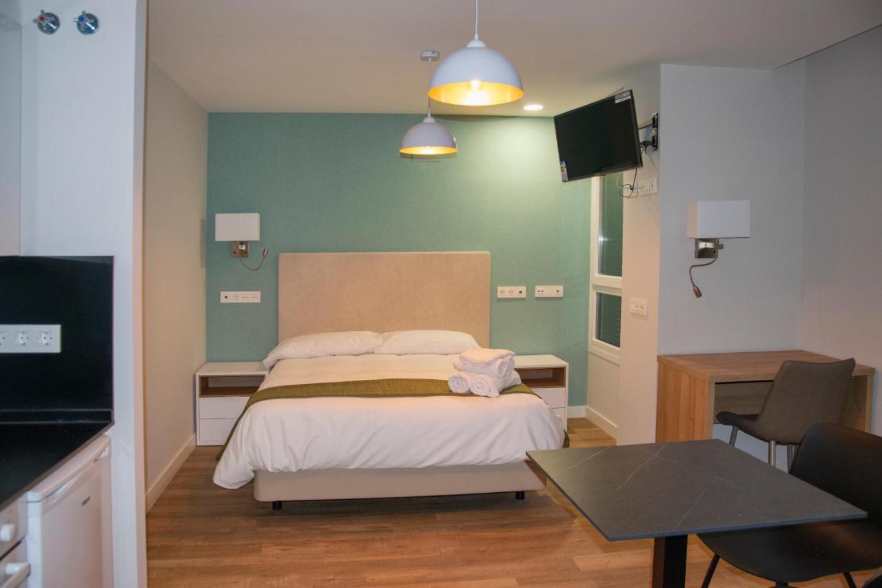 Aparthotel Essenzia De Castilla อารันดา เด ดวยโร ภายนอก รูปภาพ
