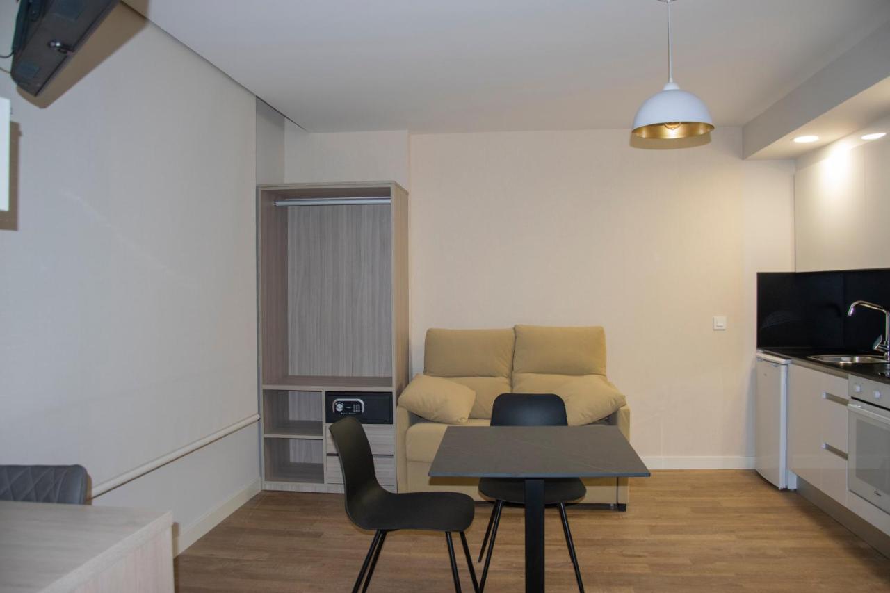 Aparthotel Essenzia De Castilla อารันดา เด ดวยโร ภายนอก รูปภาพ