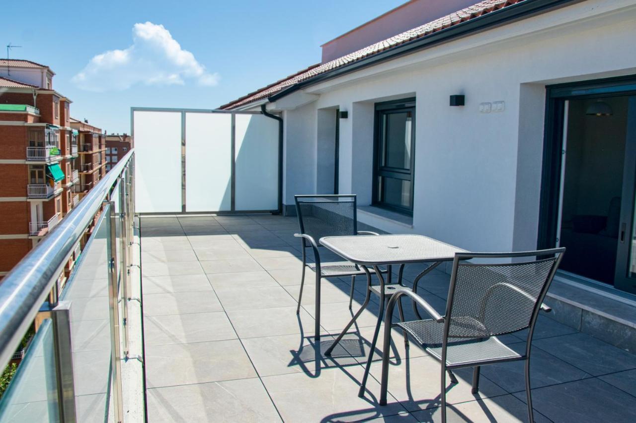 Aparthotel Essenzia De Castilla อารันดา เด ดวยโร ภายนอก รูปภาพ