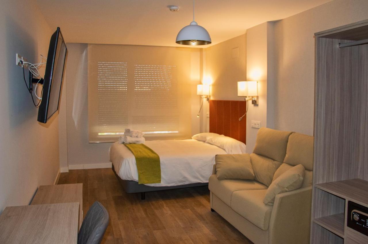 Aparthotel Essenzia De Castilla อารันดา เด ดวยโร ภายนอก รูปภาพ